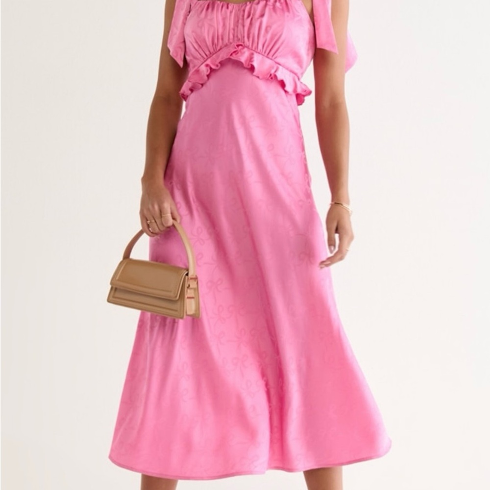 Elegant Pink Women's Dress